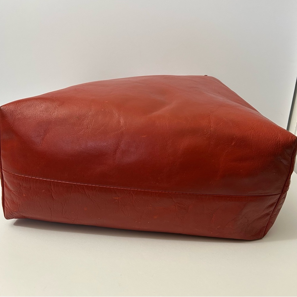 MADEWELL - The Transport Tote: The Tassel-Tie Edition in Fresh Chili color - Picture 3 of 16
